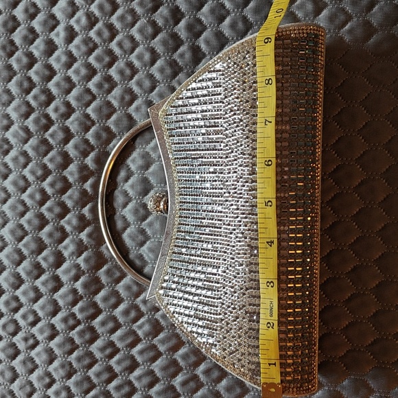Silver handbag - Picture 1 of 5